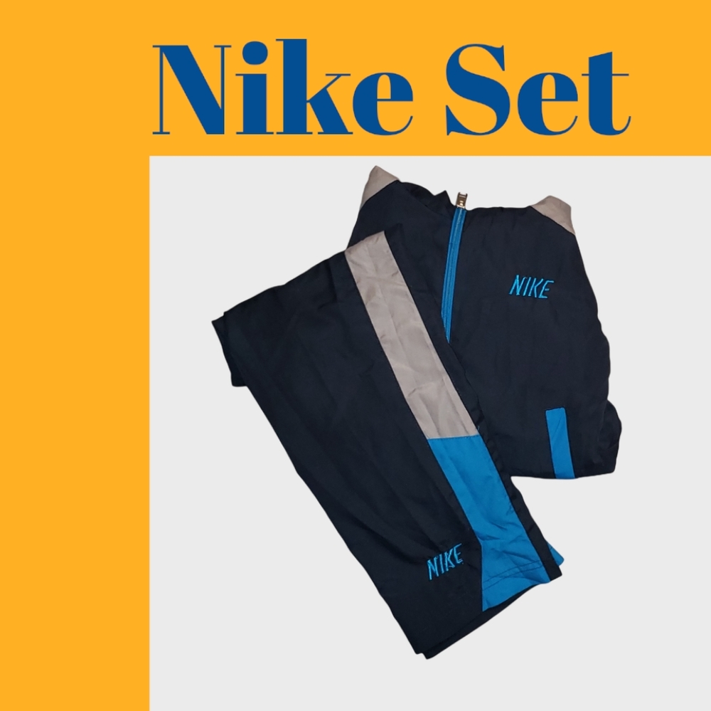 NIKE boy's tracksuit, size 5,  Blue and Silver
